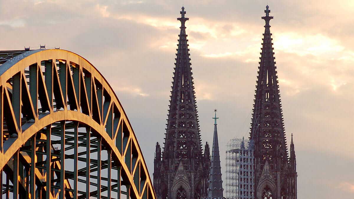 Hohenzollernbrücke Cologne